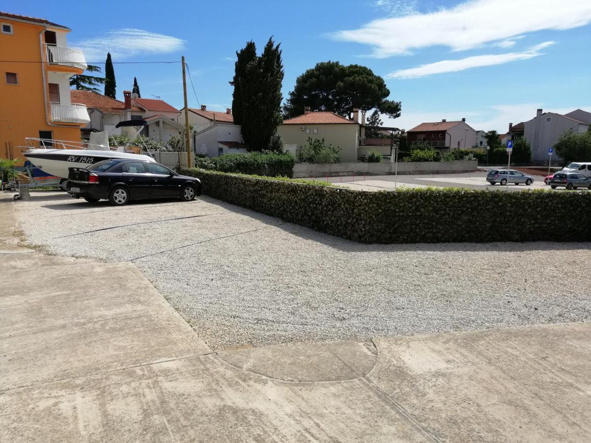 Viktor Rooms And Apartments Rovinj Exterior foto