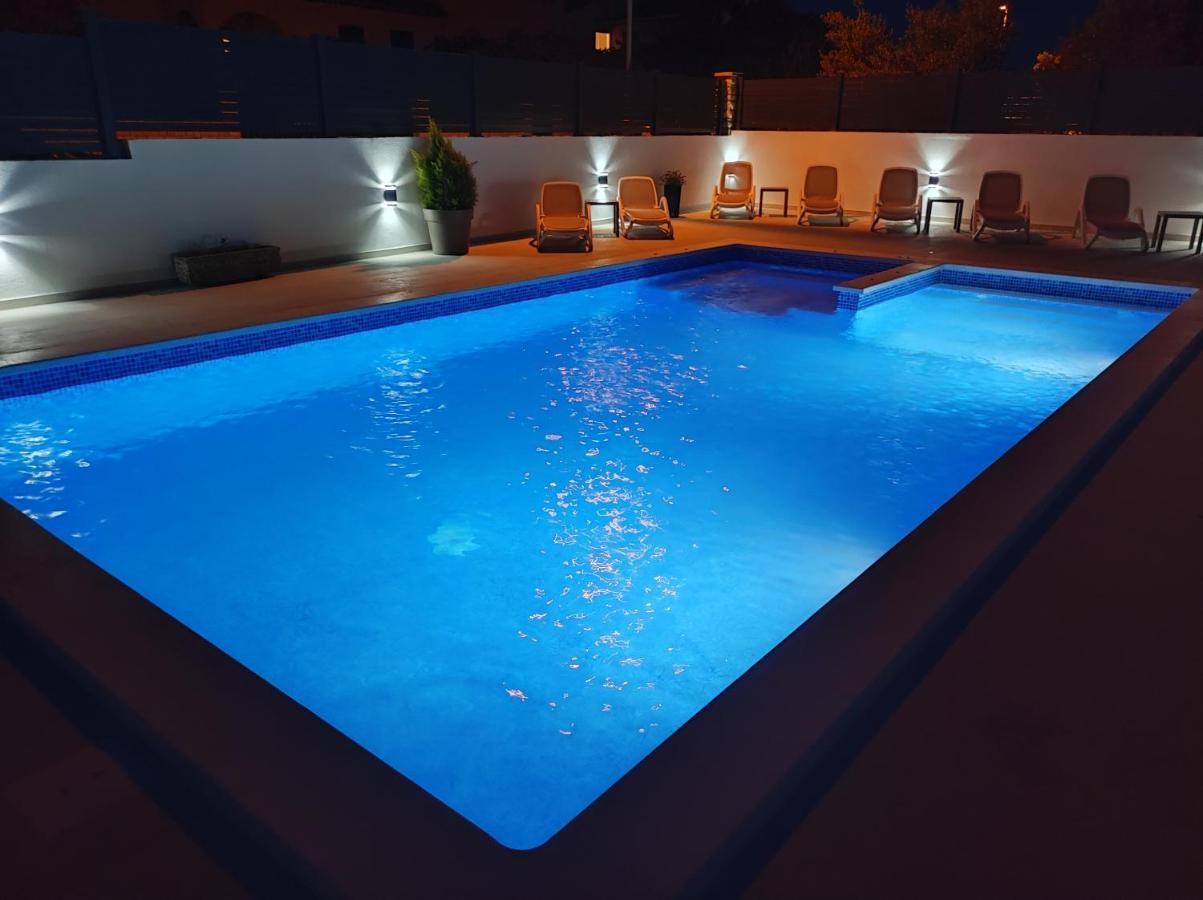 Viktor Rooms And Apartments Rovinj Exterior foto