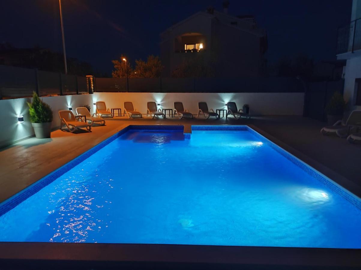 Viktor Rooms And Apartments Rovinj Exterior foto